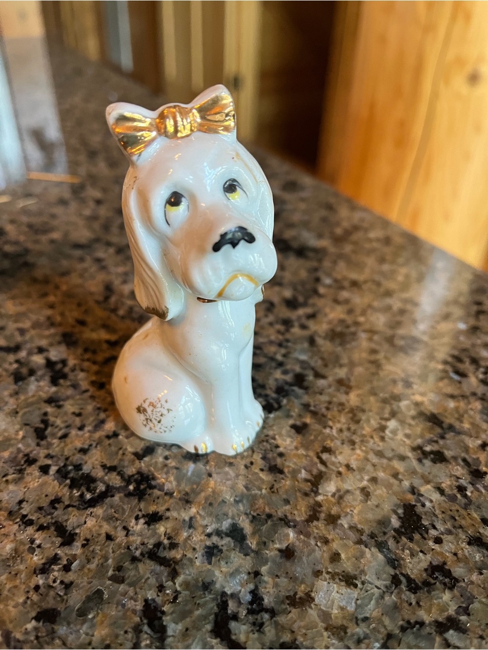 Vintage kitschy Puppy Figurine Pair